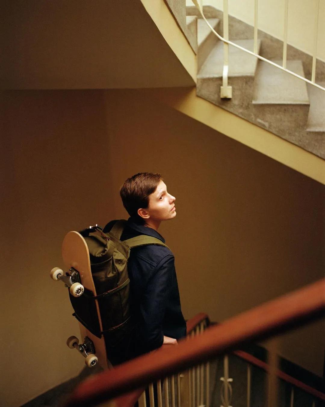 适合上班族的背包品牌,出行必备的十款背包