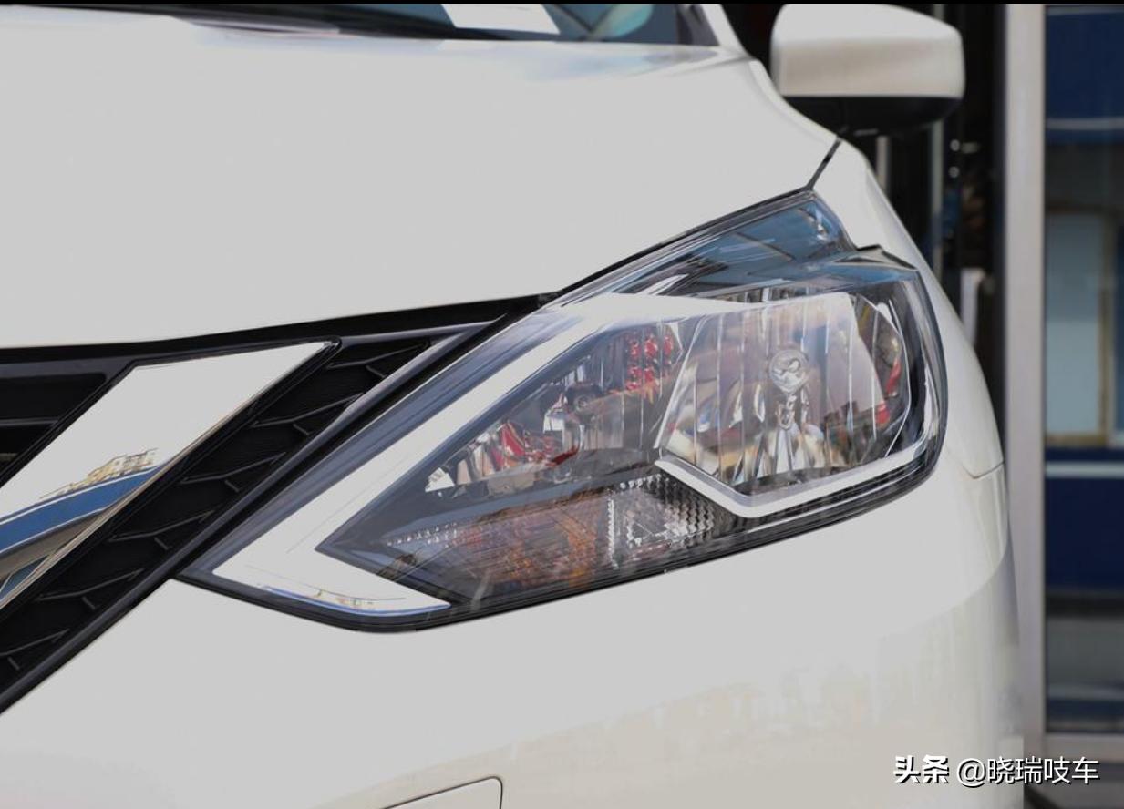 开手动轩逸,最新款经典轩逸优惠多少