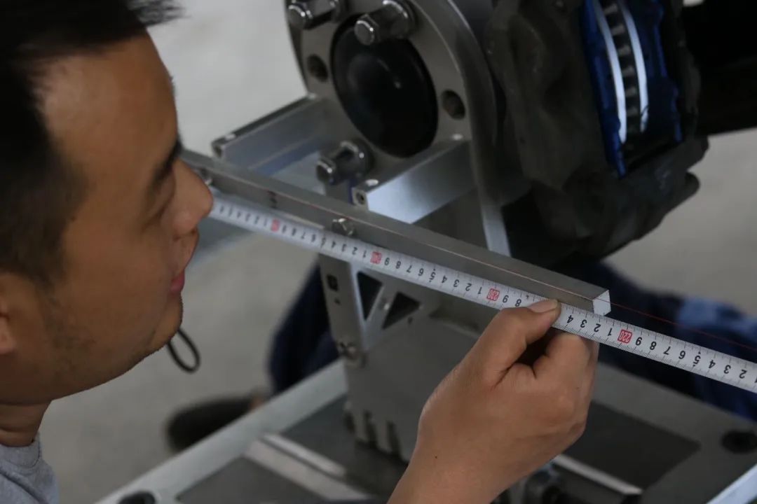 怪兽修车完整版,怪兽修车翻新车