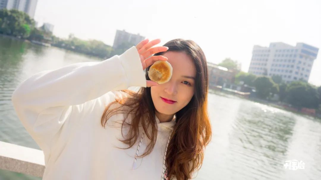 广州花都狮岭市场手工绿豆饼,澳门何妈绿豆饼广州花都店