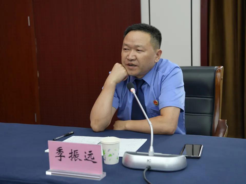 八一退役军人纪念活动,八一建军节暨退役军人座谈会