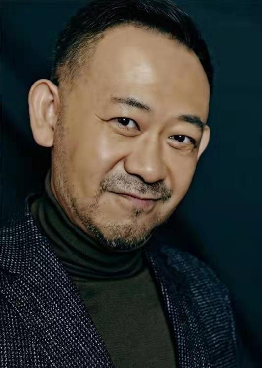 不负初恋的12位男明星,情史干净没污点的10位男星