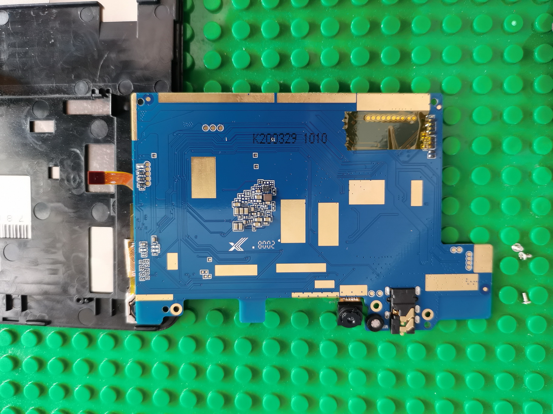 酷比魔方iplay20和小米平板4,699元至799元大屏手机