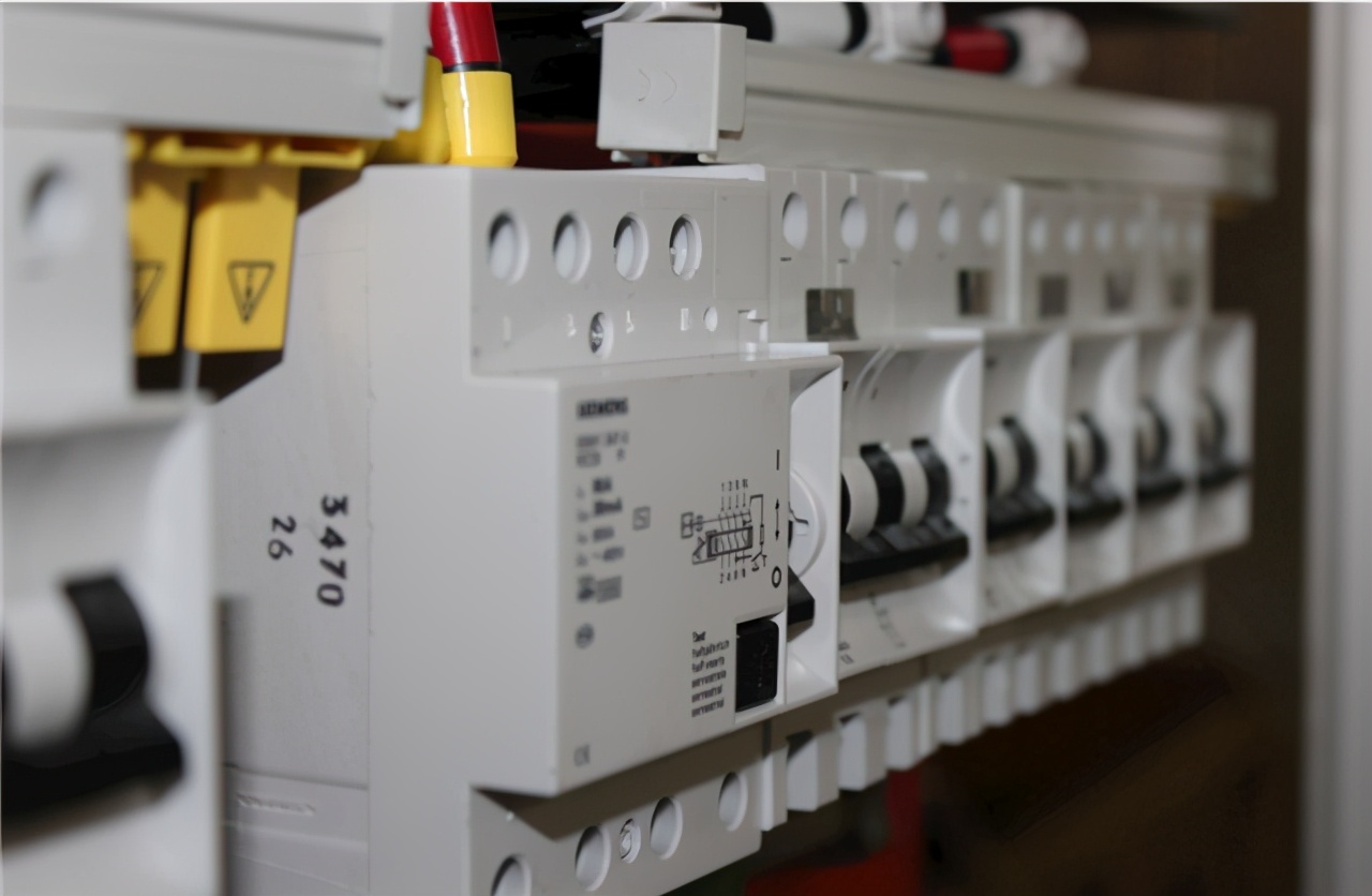 开五金店容易守店难的感悟,开五金店的失败经历