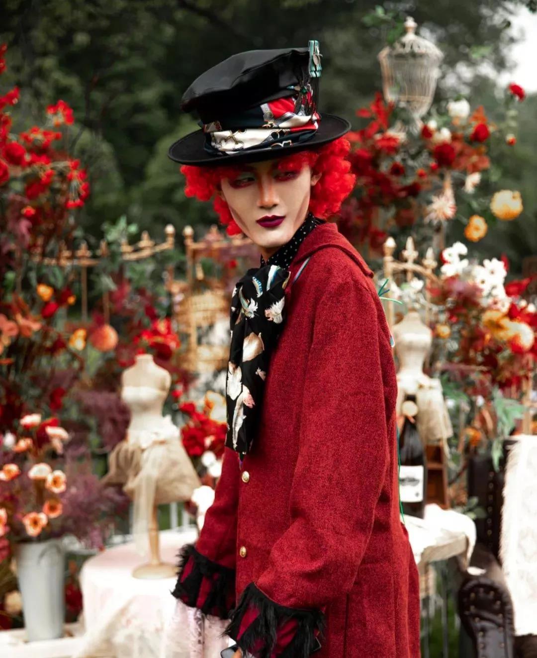 QUNEEN梦游仙境女王派对，天著之上有美的竞相发生