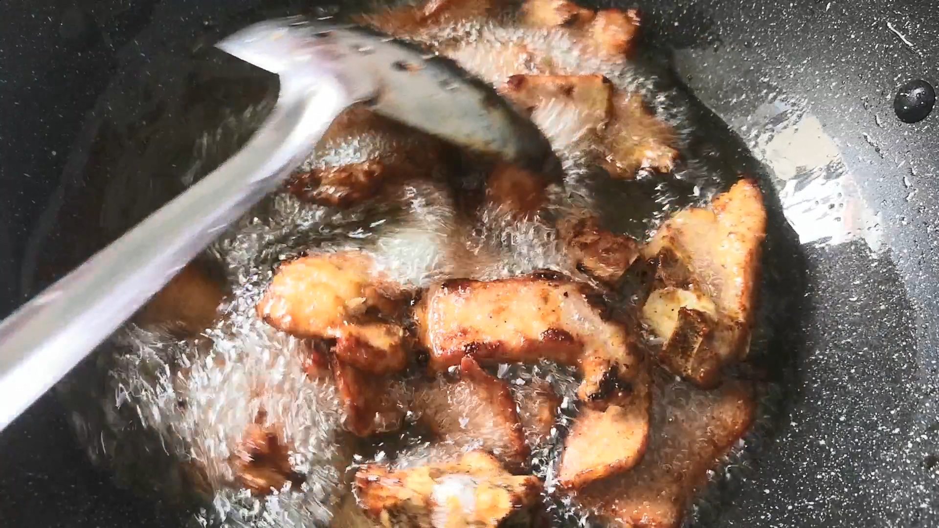 上海妈妈私房菜糖醋小排骨,外酥里嫩的香酥排骨