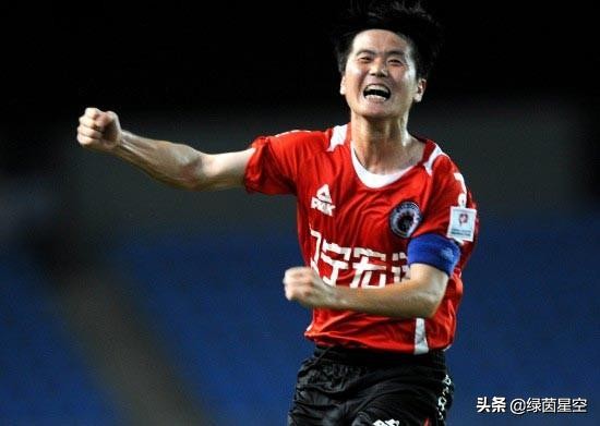 甲a时期头球最好的球员,甲a联赛十大最佳前锋