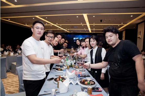 怡口净水黑钻前置,怡口黑钻中央净水机