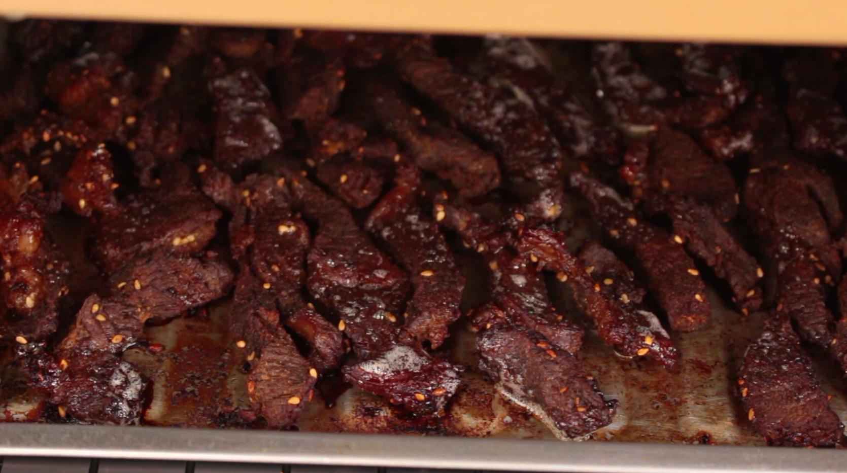 内蒙古烤牛肉干烤箱做法,风干炭烤牛肉干哪种好吃