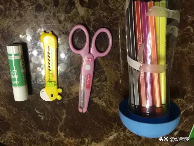 用快递纸箱做科技玩具大全教程,怎么用纸箱子做一个能玩的东西