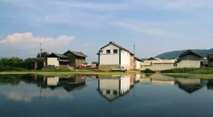 云南保山附近有哪些天然温泉,云南罗茨温泉哪家环境好又实惠