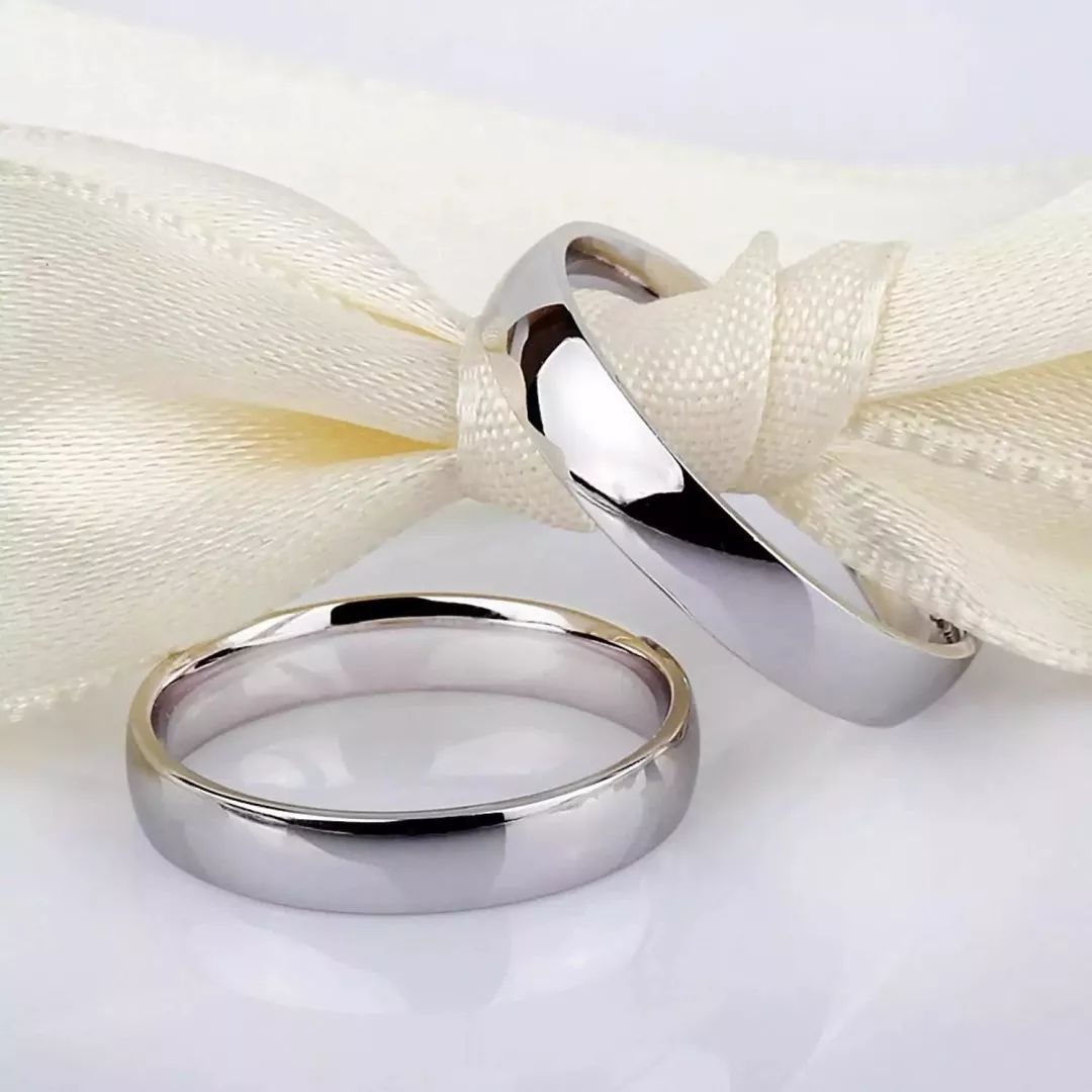 适合日常戴的戒指款式图片,年轻人都戴什么款式戒指