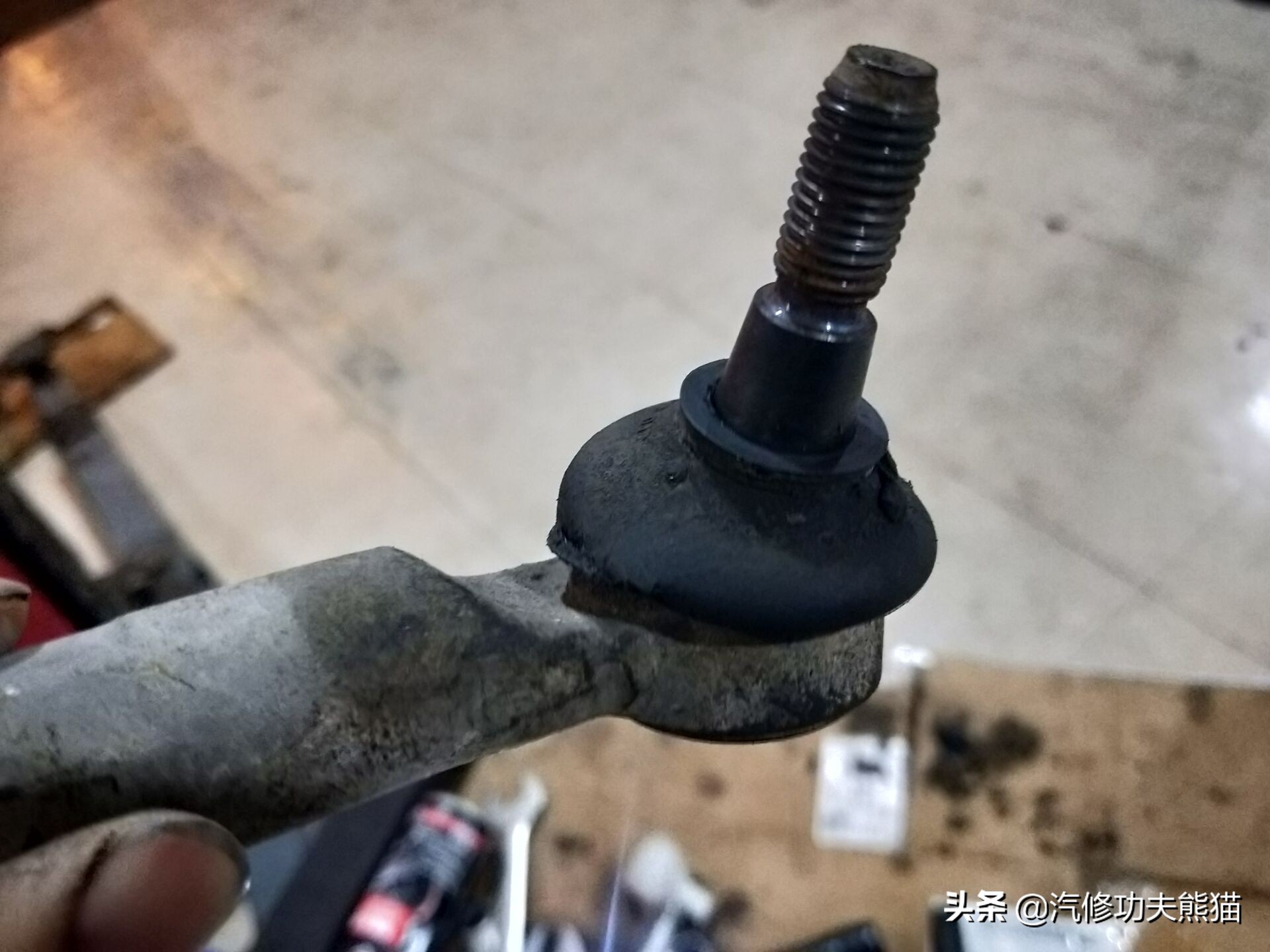 10年斯柯达昊锐1.8t烧机油怎么整,斯柯达昊锐烧机油500公里烧一升