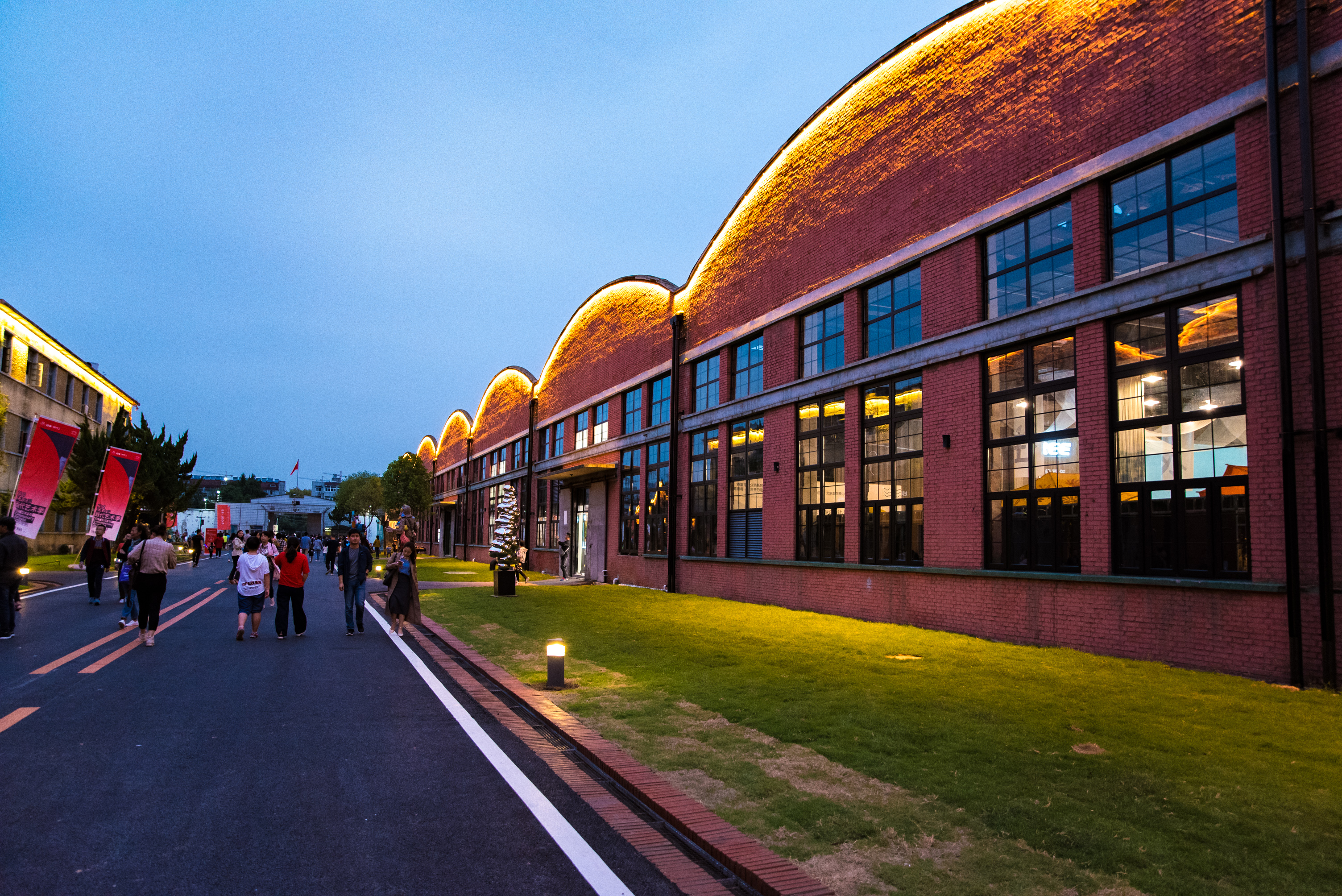 监狱改造的文创园有哪些,监狱文创园改造视频