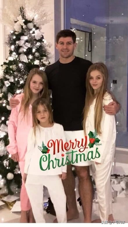 贝克汉姆女儿小七和三个哥哥采访,小七贝克汉姆女儿近照