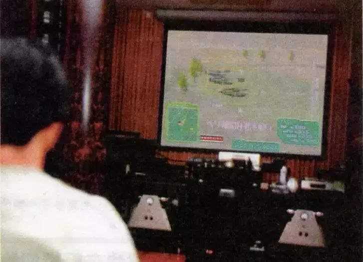 MAN毒说-有钱人的快乐根本想象不到，二十年前的壕是怎么玩游戏的