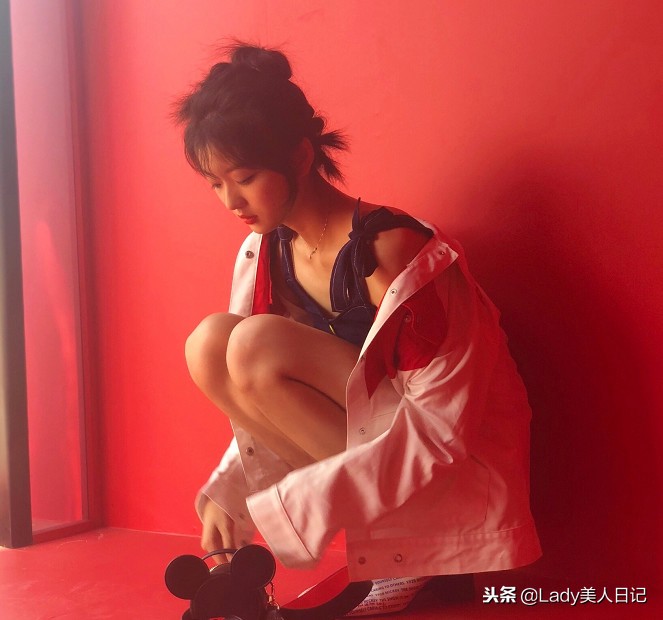 《淑女飘飘拳》里的孙千美爆了!颜高腿长很耐看,满屏都是少女感