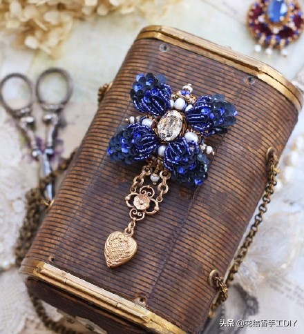 珠绣刺绣图案,像十字绣一样的珠绣