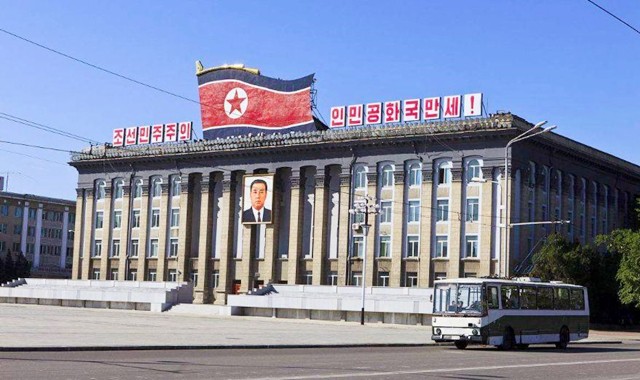 朝鲜和韩国gdp差别怎么那么大,朝鲜和蒙古gdp