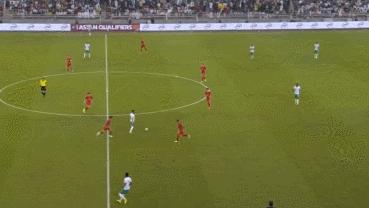 如何评价国足张稀哲表现,国足2:3沙特集锦