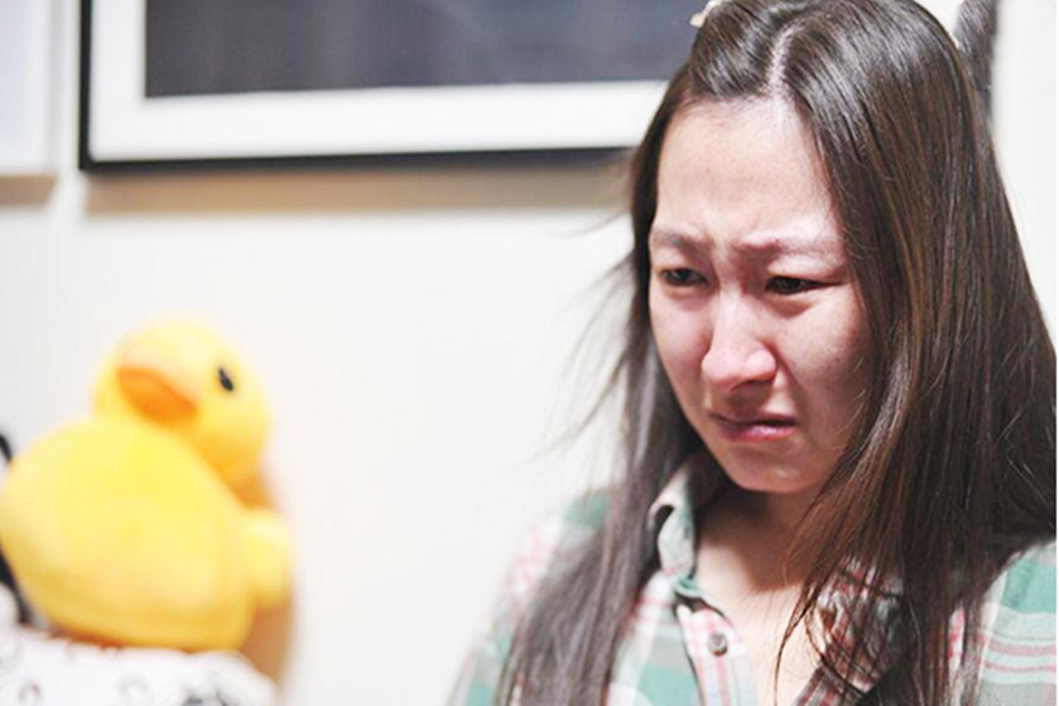 怀孕的女人容易哭是矫情吗,怀孕后为什么爱哭老公不安慰