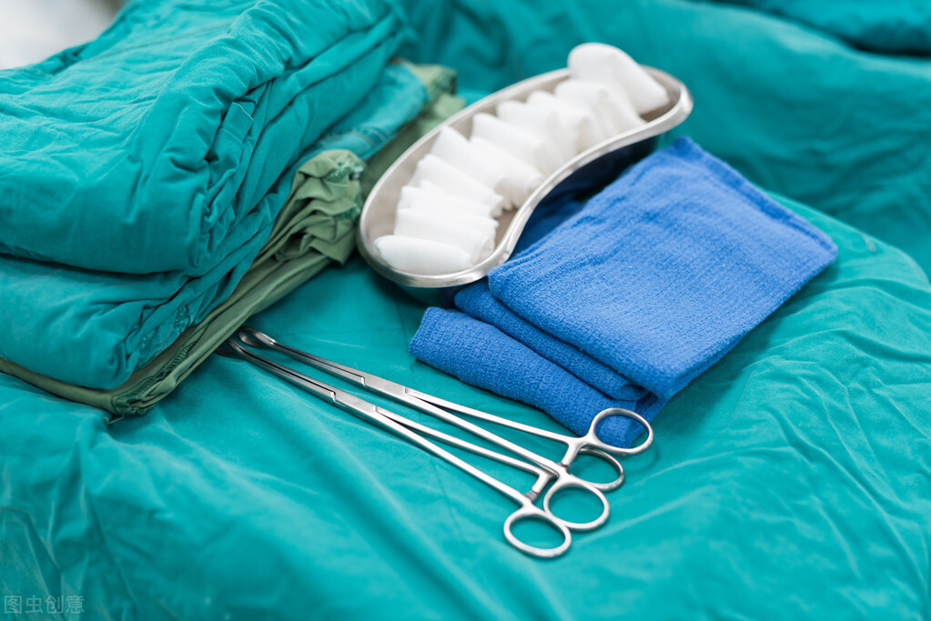 狗伤口处理的正确方法,狗被咬伤口化脓能自愈吗