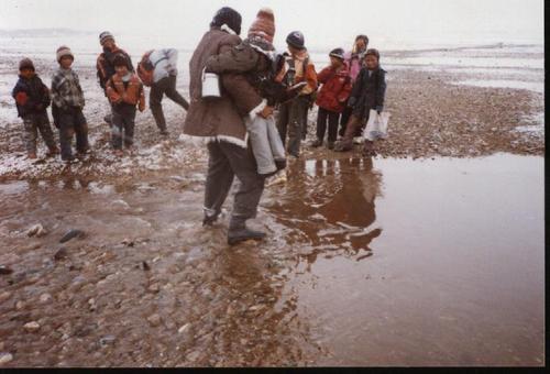 千万里我依然爱你,千万里我依然爱着你