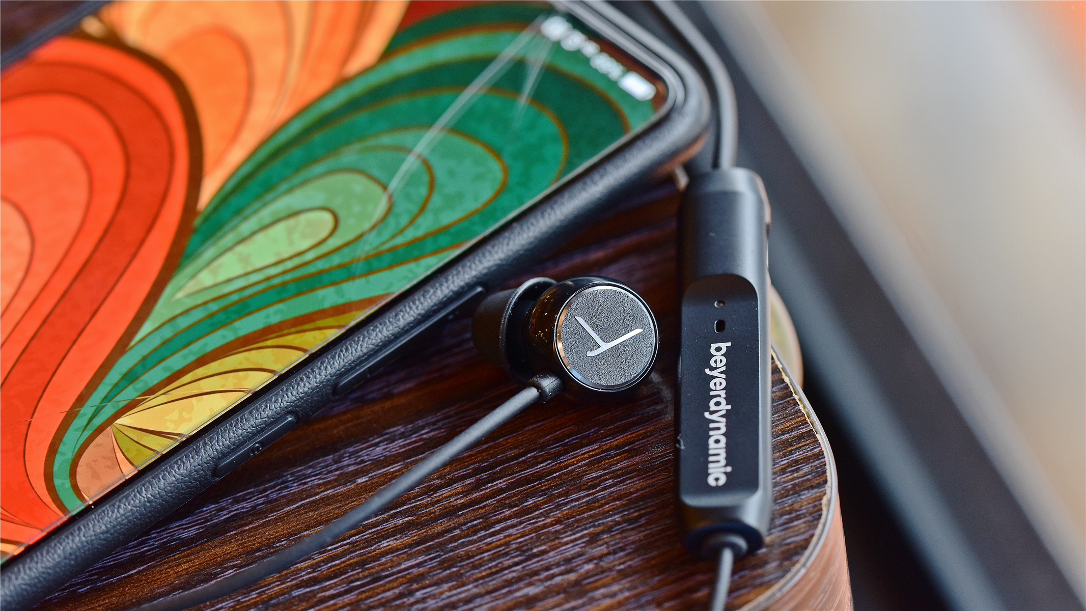 千元级蓝牙耳机测评,拜亚动力FREEBYRD旗舰真无线耳机