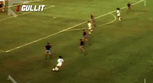 最“作”的米兰巨星，敢把卡佩罗拎起来的荷兰球霸老婆姓克鲁伊夫