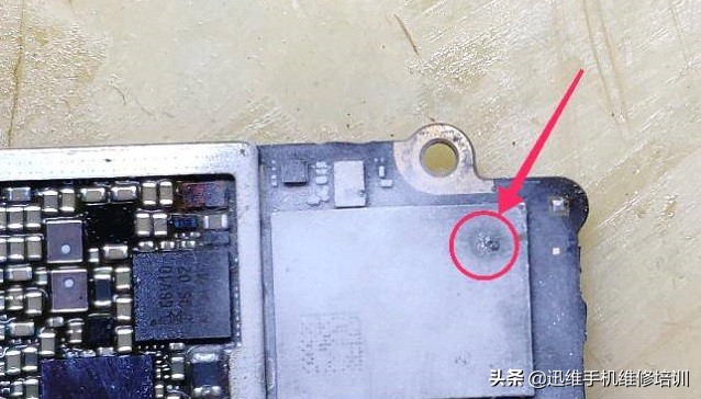 手机温度过高请冷却后使用oppo,手机提示温度高降温后使用