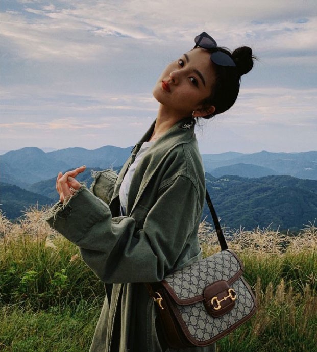 腋下包女款新款,明星同款腋下包推荐