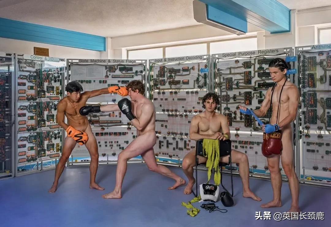 剑桥大学年度裸体日历来了：78个学神小鲜肉为慈善募款*光脱**出镜