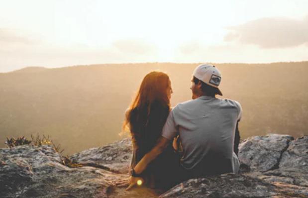 淄博女孩送前男友一吨洋葱,女孩网购1吨洋葱送前男友