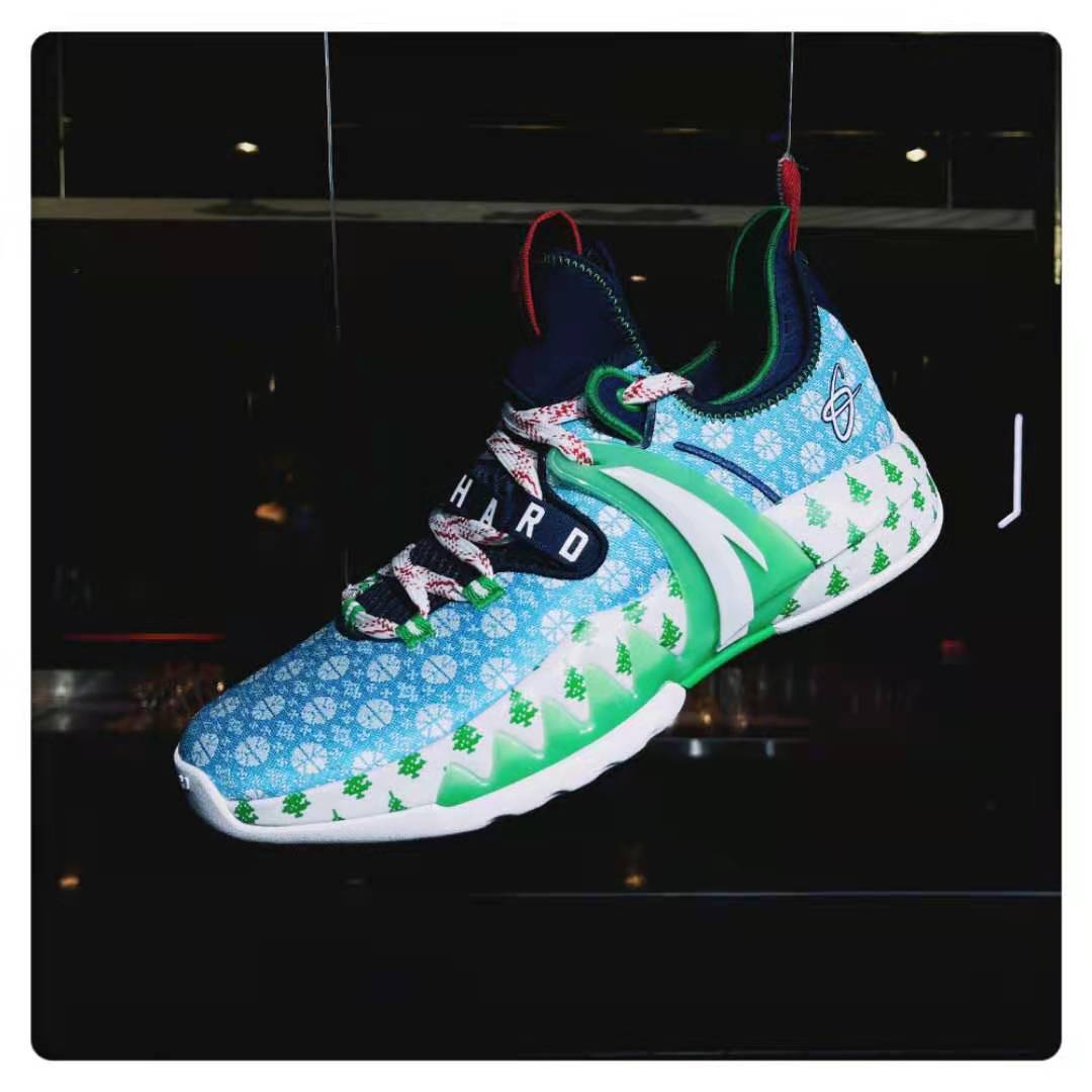 圣诞节新出球鞋,新发售的新年配色篮球鞋