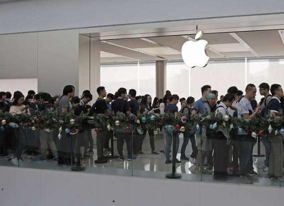 加拿大羽绒服事件,加拿大人被冻死