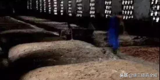 熟料固态酿酒怎么蒸酒,固态法酿酒酒糟入锅蒸酒的方法