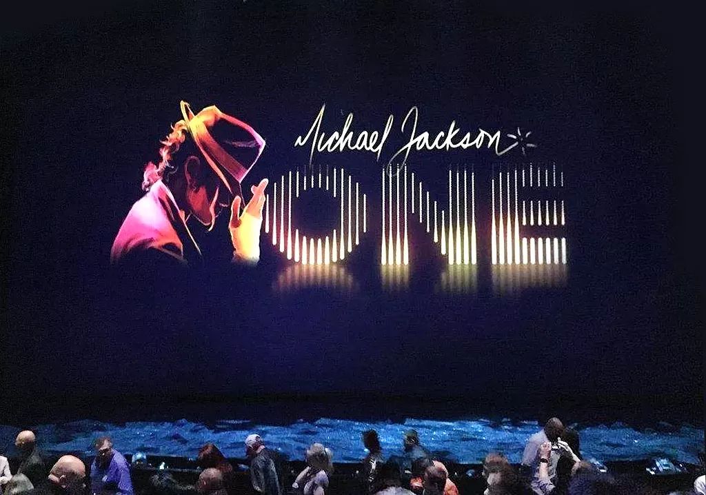 听迈克尔杰克逊的歌看乔丹打球,还会有人在听迈克尔杰克逊吗