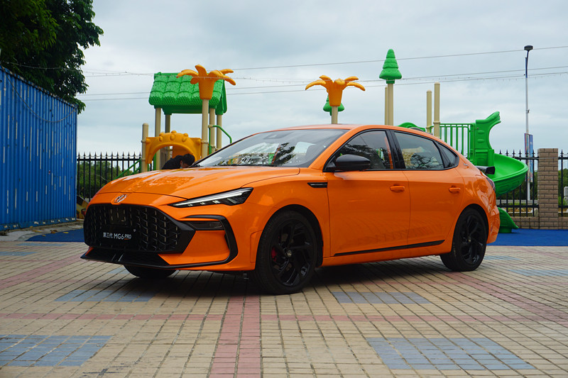 运动轿跑第三代mg6pro上市,运动舒适两相宜试驾第三代mg6