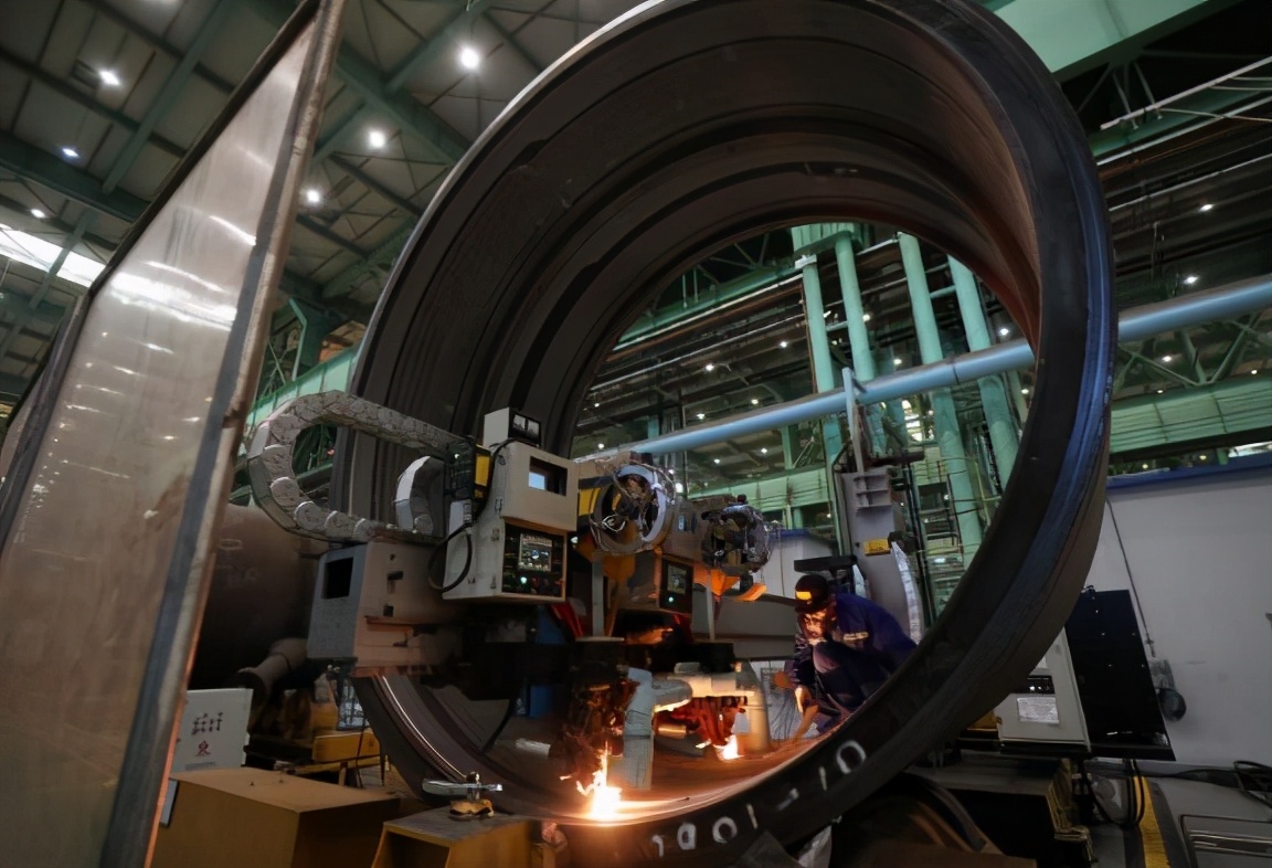 中国造30万吨海上利器视频,国之重器石化装备