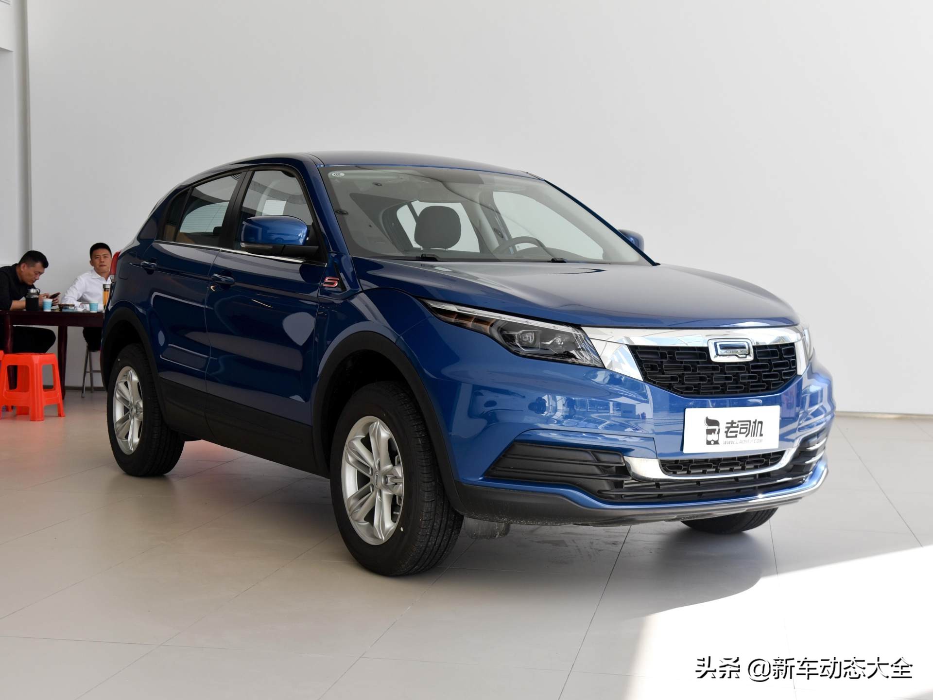 6.6L油耗1.6T精品SUV，配置不错皮实耐用，实拍观致5