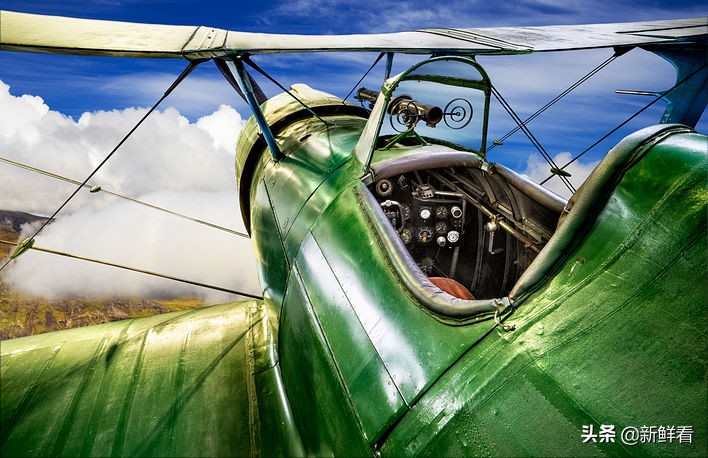 苏联空军高技术展示,苏联轰炸机座舱