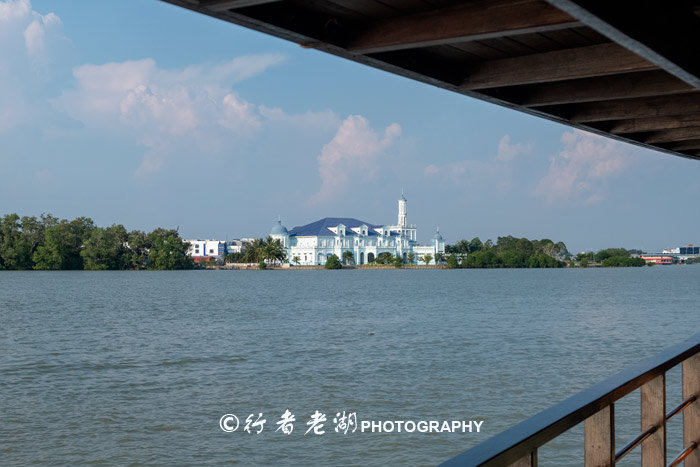 去马来西亚让带什么吃的,去马来西亚适合买回家的食物