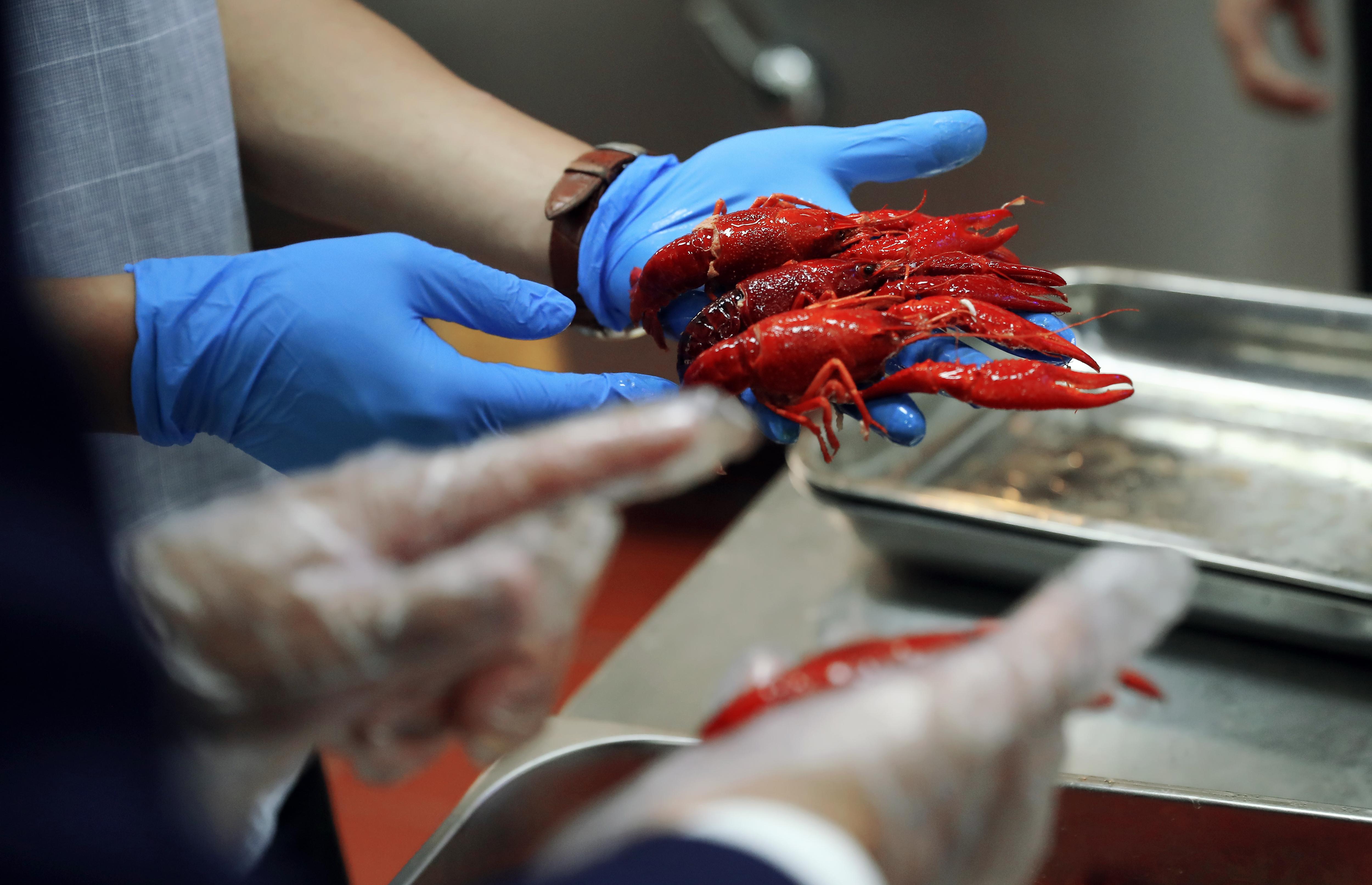 虾神来啦吴江店,虾神来了秘制小龙虾做法