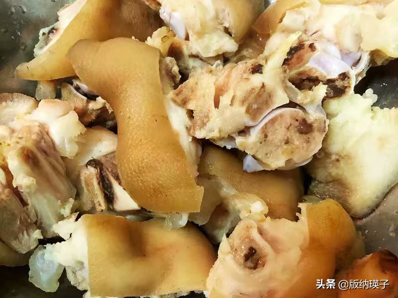 好吃的猪脚姜醋，煲时要不要放水呢？做法值得借荐，你也来试试