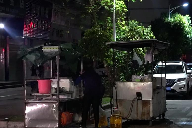 摆宵夜摊能挣到大钱吗,摆夜宵摊赚钱吗