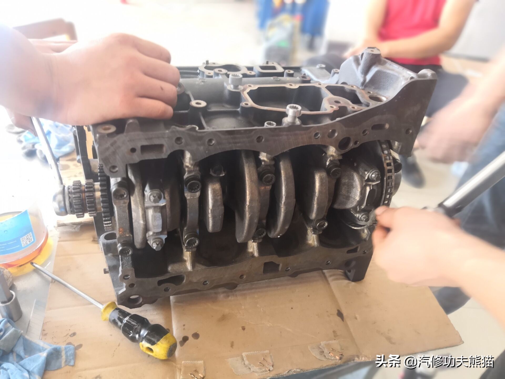 ea8882.0t夏朗烧机油,大众夏朗1.8t烧机油怎么样