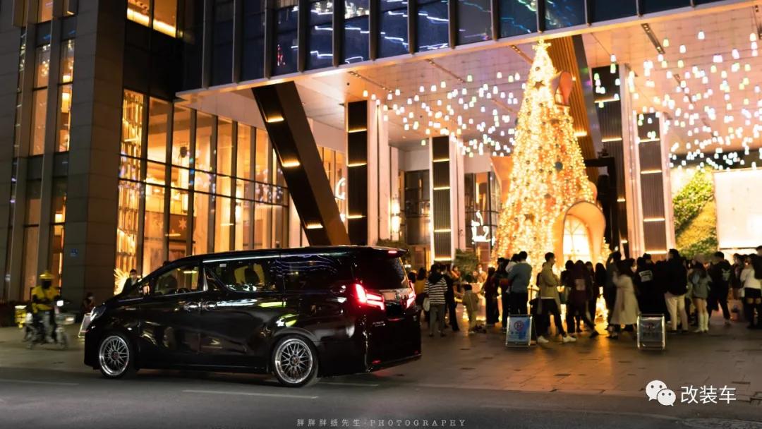 普通埃尔法改装世纪版,改装超帅埃尔法