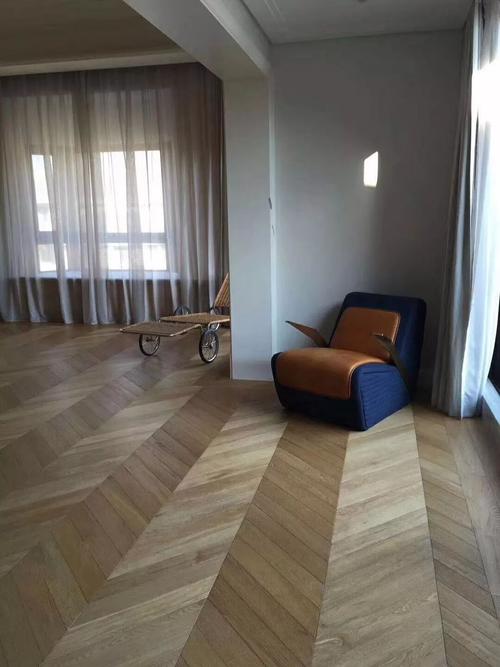 强化复合地板浸水起鼓修补,强化复合地板浸水后能复原吗