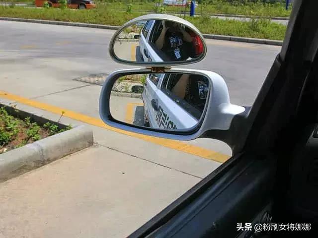 科二倒车入库最简单的操作方法,科二倒车入库完整操作流程及技巧