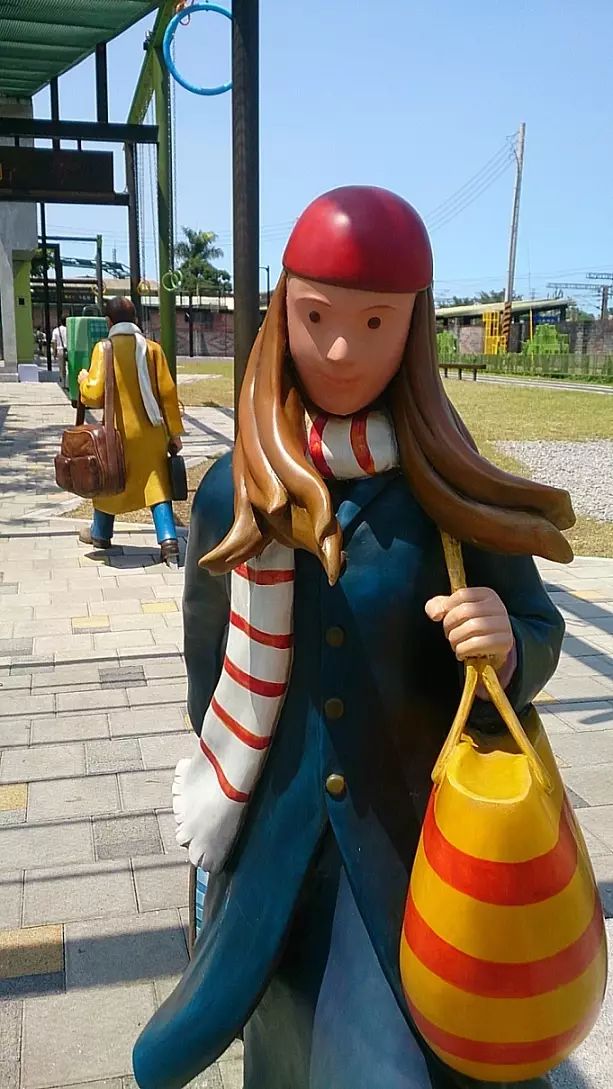 他的绘本故事治愈了千万人，80后90后都看过他的漫画